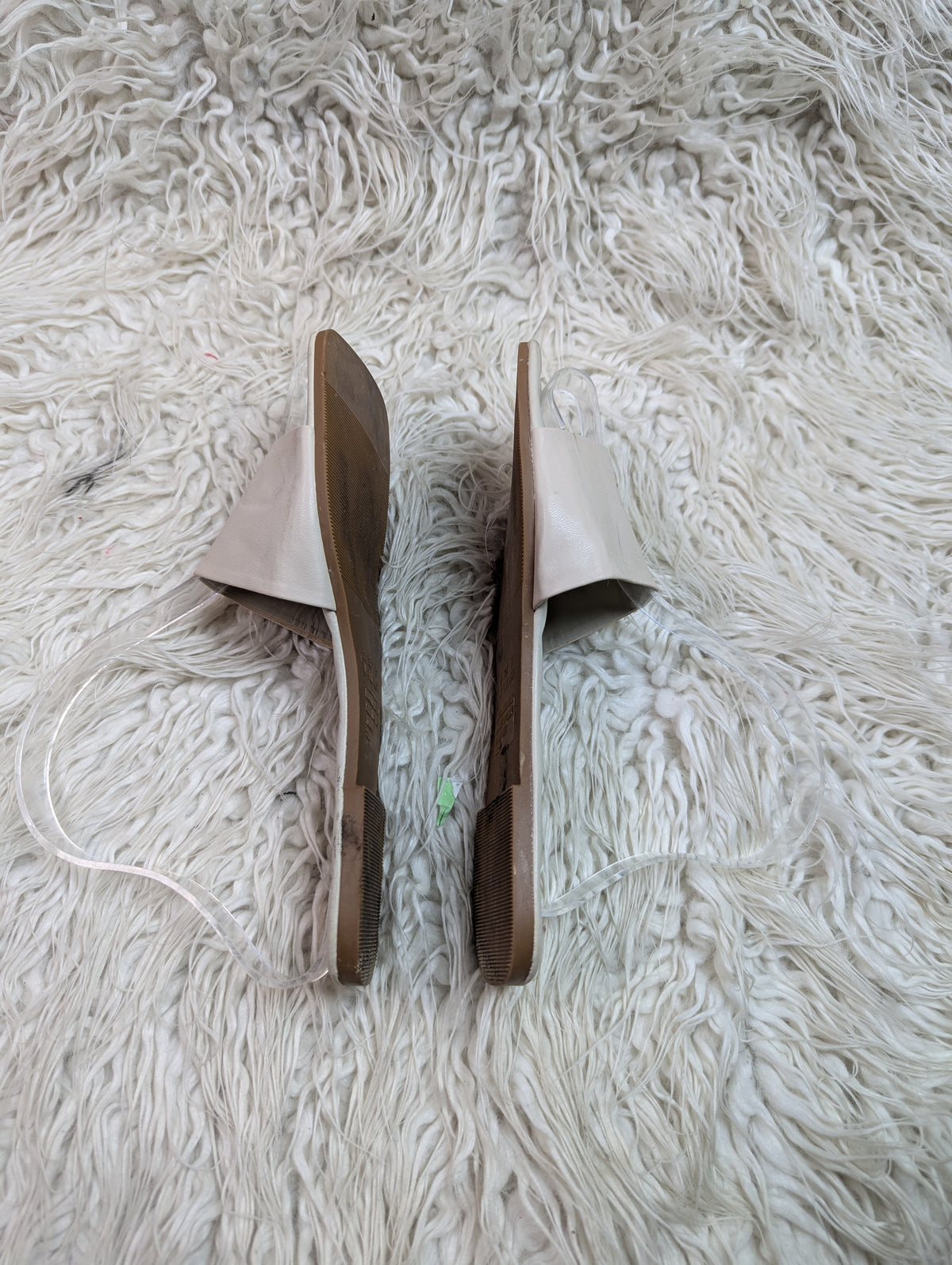 light color slipper