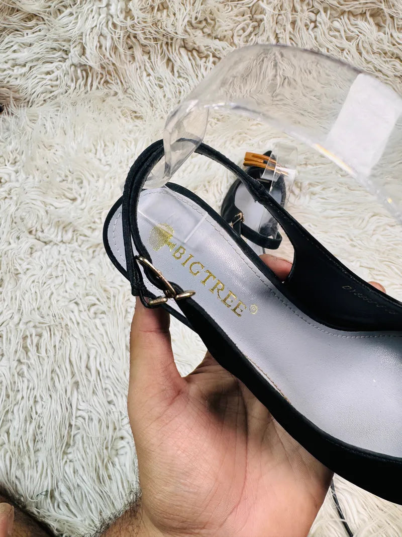 Big Tree Black Pencil Heel