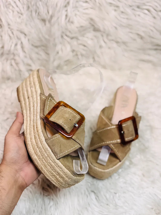 Zara wedge sandal