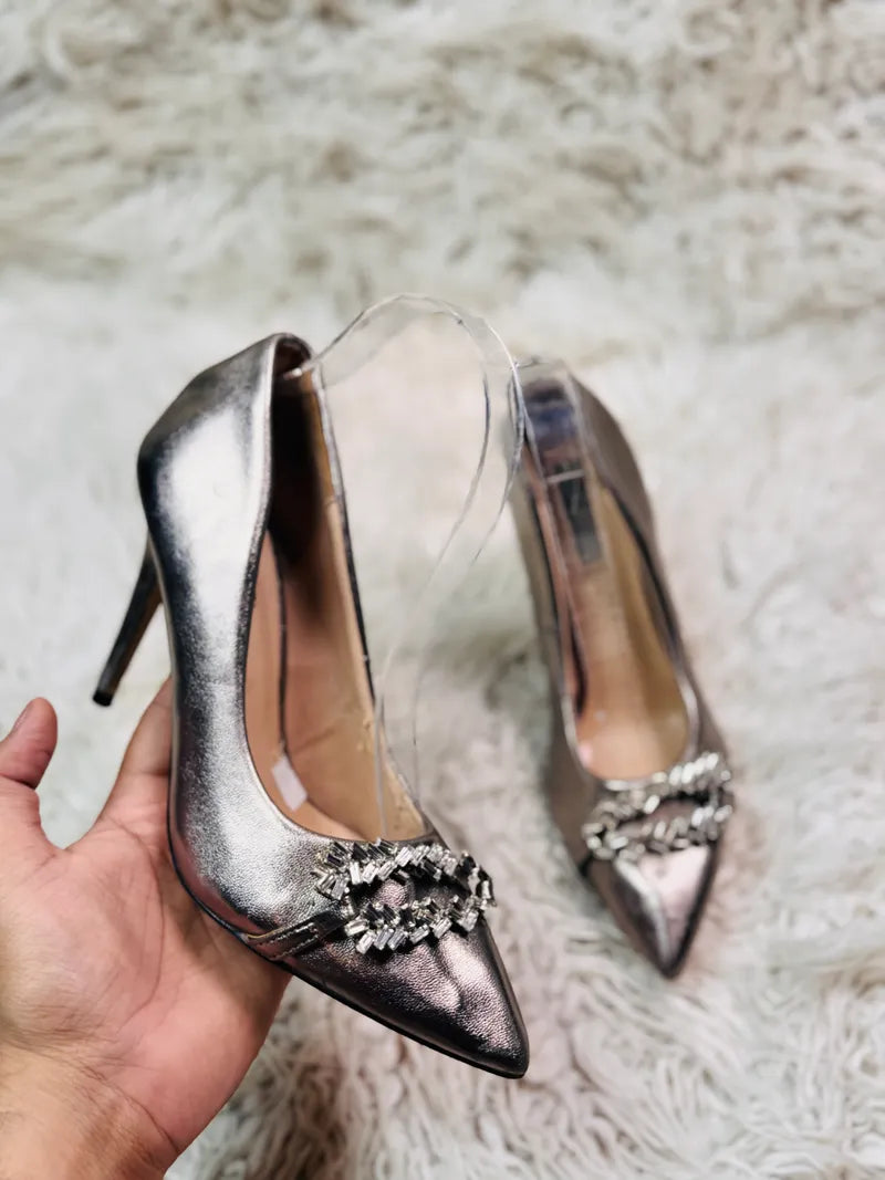 Bissan Heel Pumps
