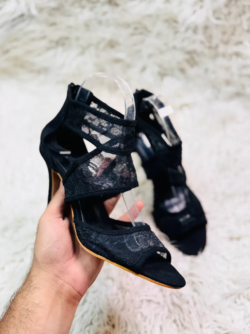 Sheln Heel Black